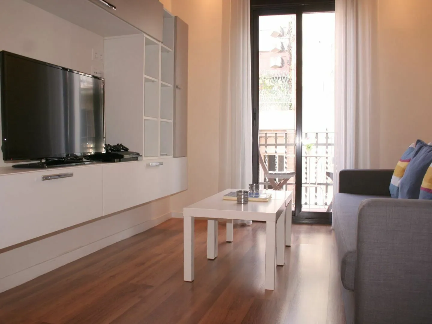Tapioles - Lovely Apartment Tapioles Barcelona