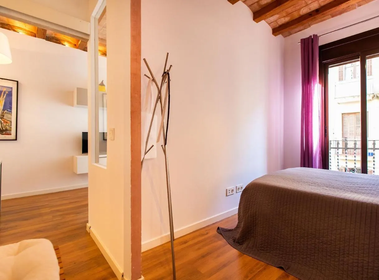 Tapioles - Lovely Apartment Tapioles Barcelona