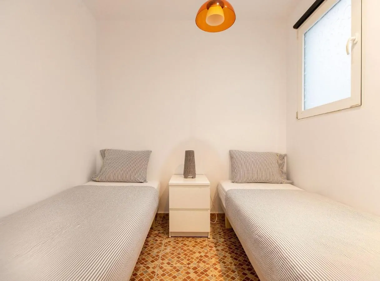 Tapioles - Lovely Apartment Tapioles Barcelona 0*,