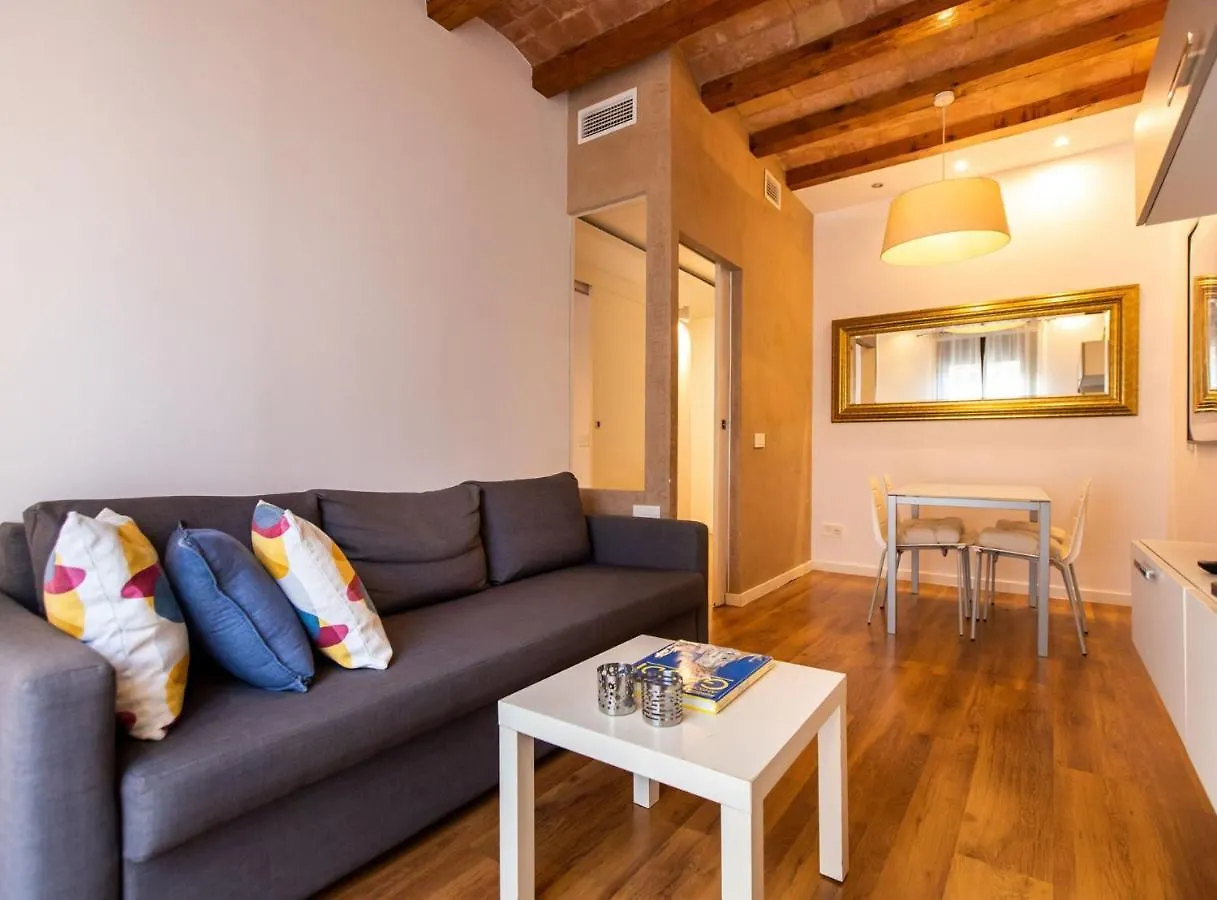 Tapioles - Lovely Apartment Tapioles Barcelona 0*,  Hiszpania